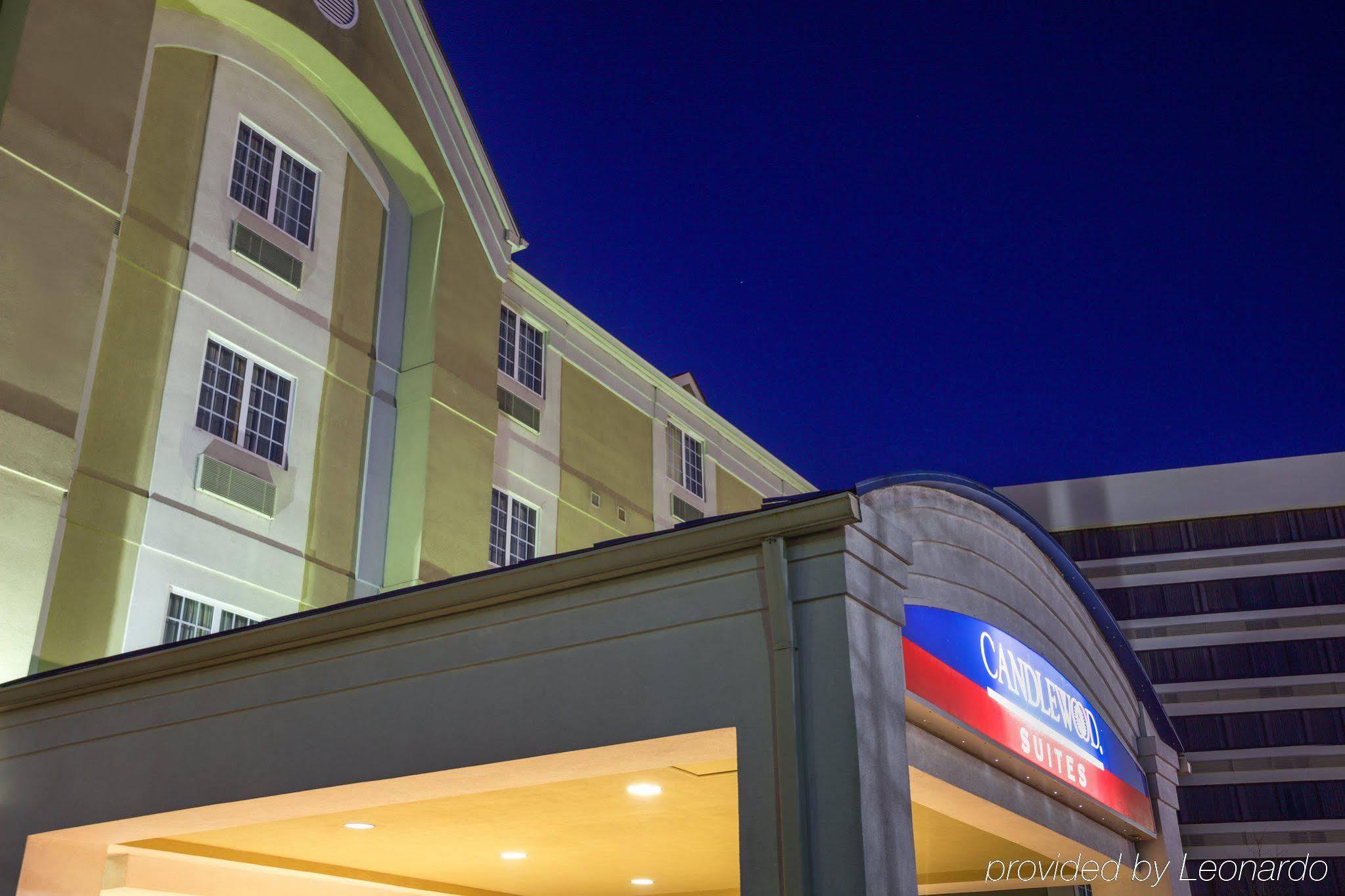 Candlewood Town Center By Ihg Hotel 2*