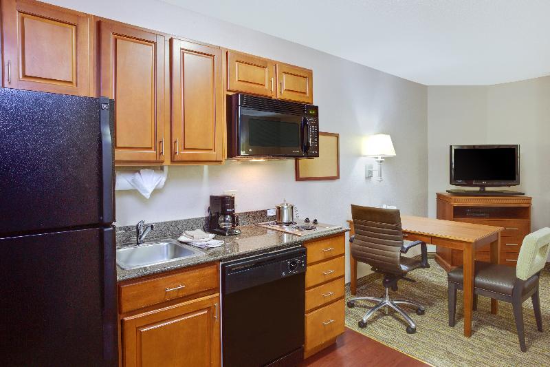 Candlewood Town Center By Ihg 2* Virginia Beach