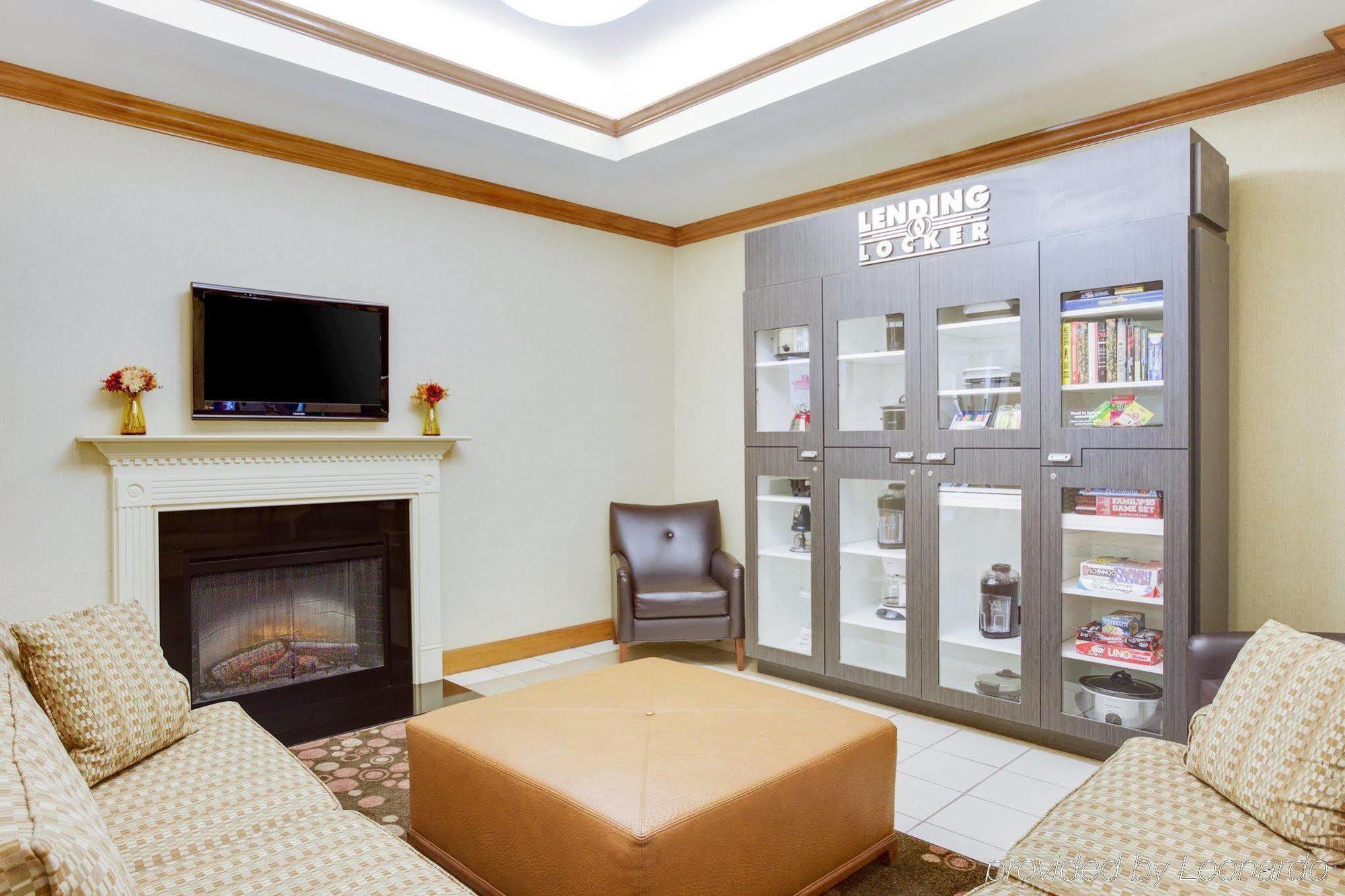 Candlewood Virginia Town Center By Ihg Hotel Virginia Beach